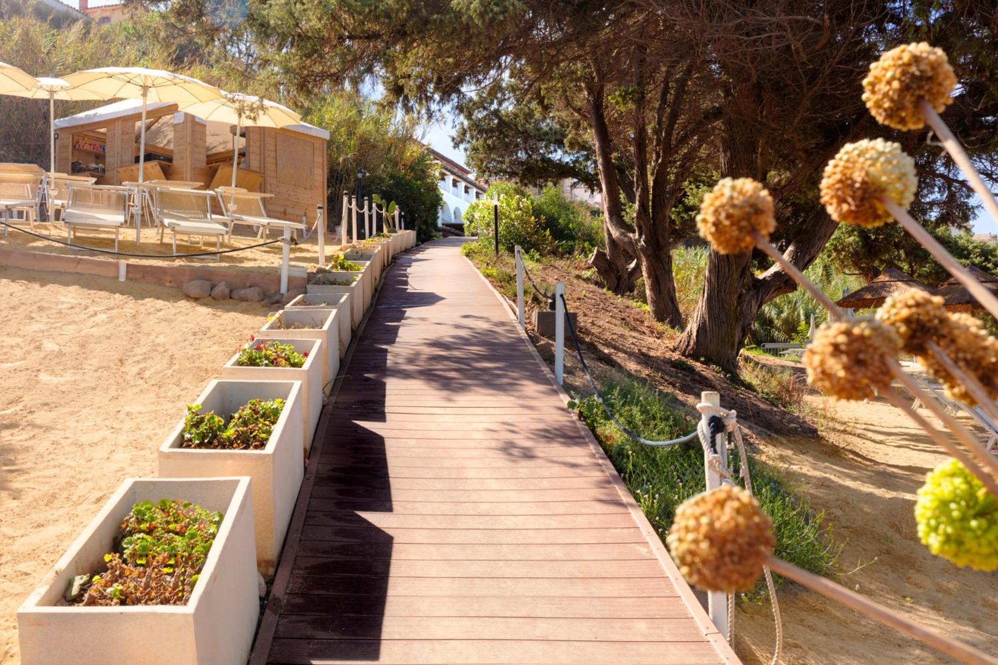 Hotel Moresco Santa Teresa Gallura Exteriér fotografie